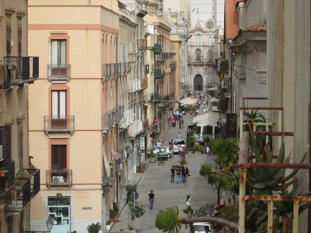 Corso Vittorio Apartment Trapani Esterno foto